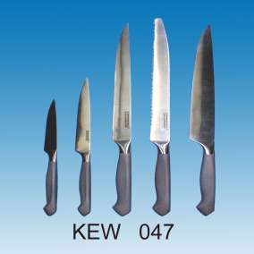 Набор кухонных ножей 5 предмета | Серая матовая ручка с зубчатым концом