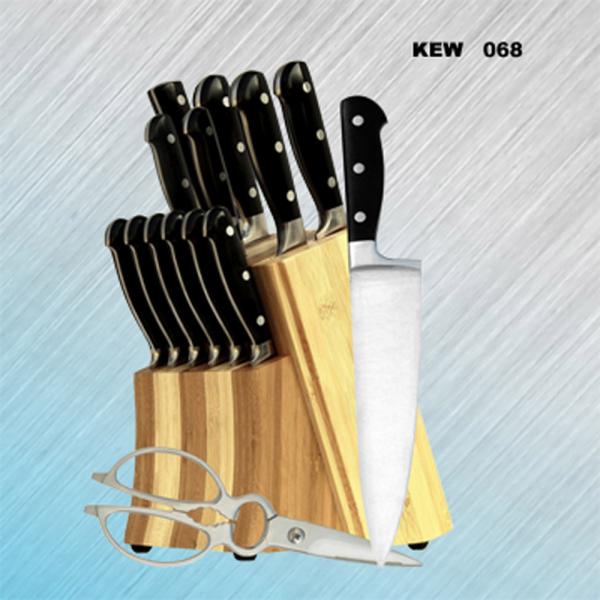 SET DI COLTELLI DA CUCINA 15 PEZZI | CLASSICO | POM